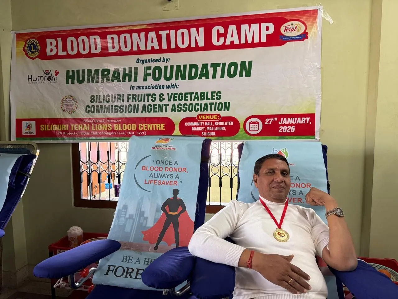 A donor resting after giving blood at a Humrahi camp