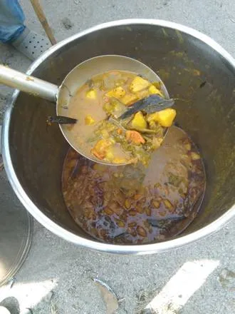 Hot meals by the hospital